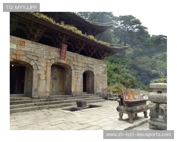 龙虎山下冬泳记鹰潭儿女战霜天 龙虎山下冬泳记鹰潭儿女战霜天